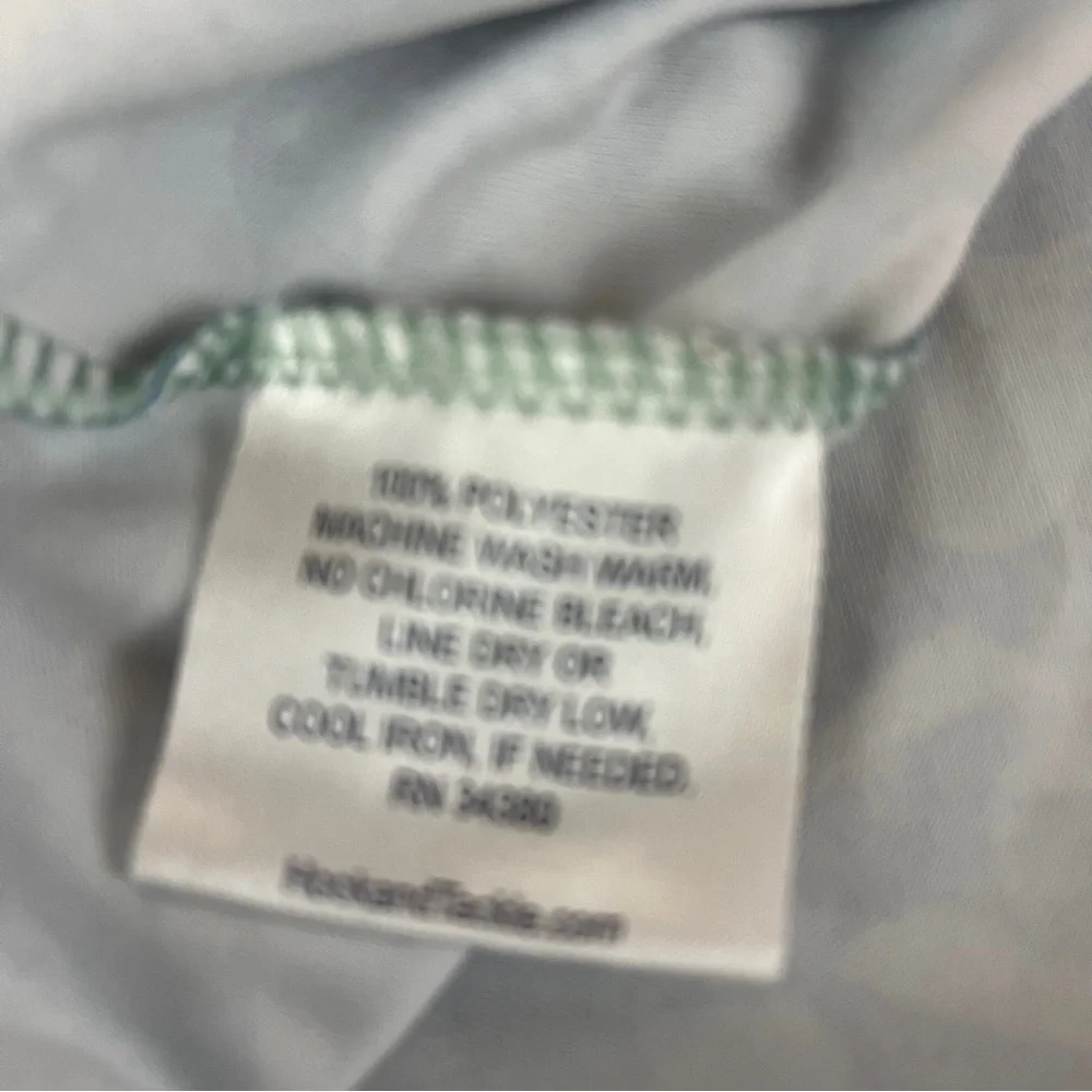 Hook & Tackle Shirt Mens Medium UPF 50+ Aqua Blue Camouflage T-Shirt (362) - Picture 9 of 10